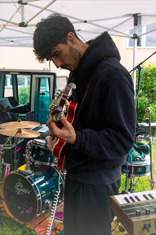 Cellules poétiques – Luca Gillioz Cellules poétiques - Luca Gillioz