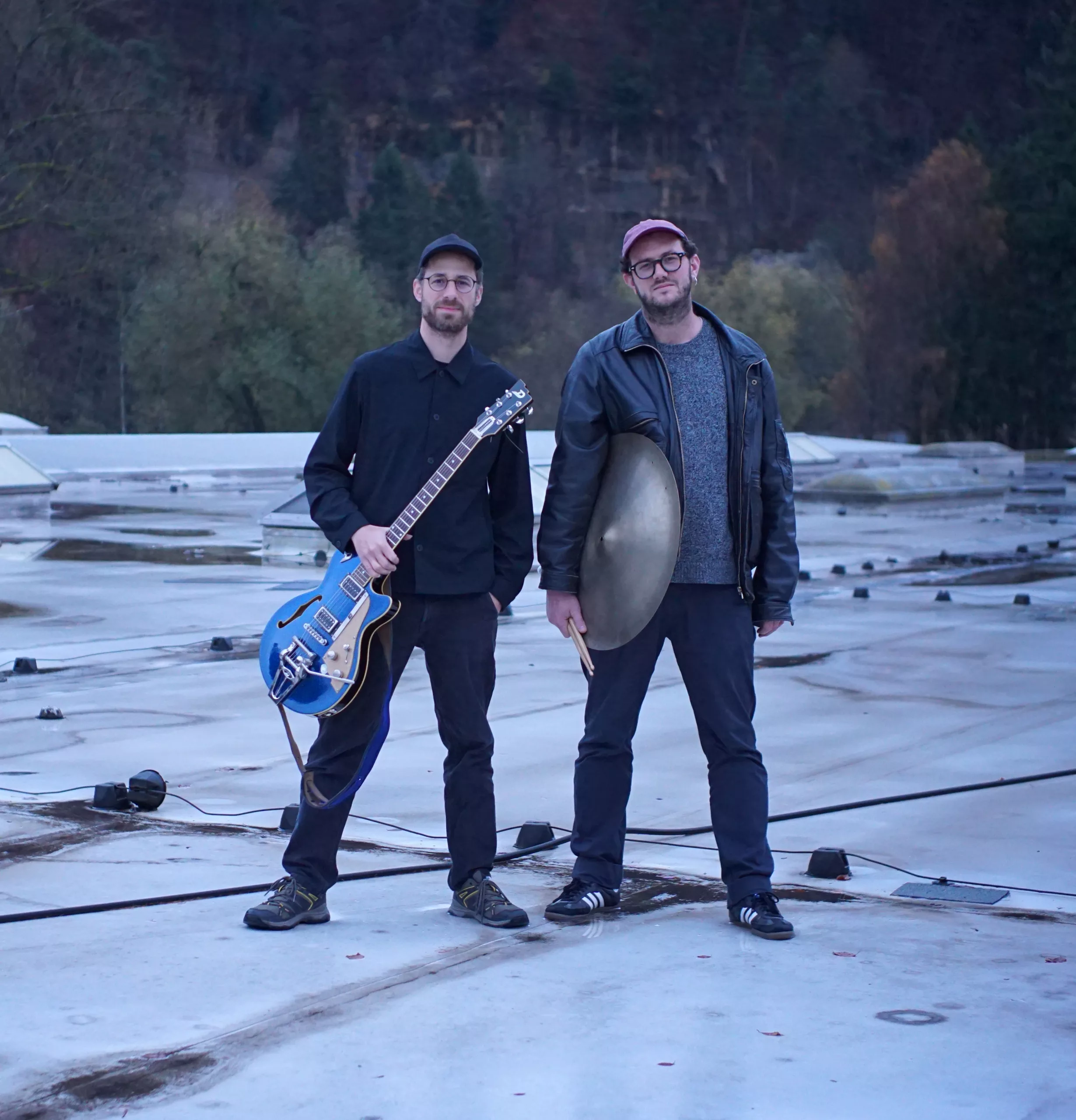 Cellules poétiques - Un monde en liquidation